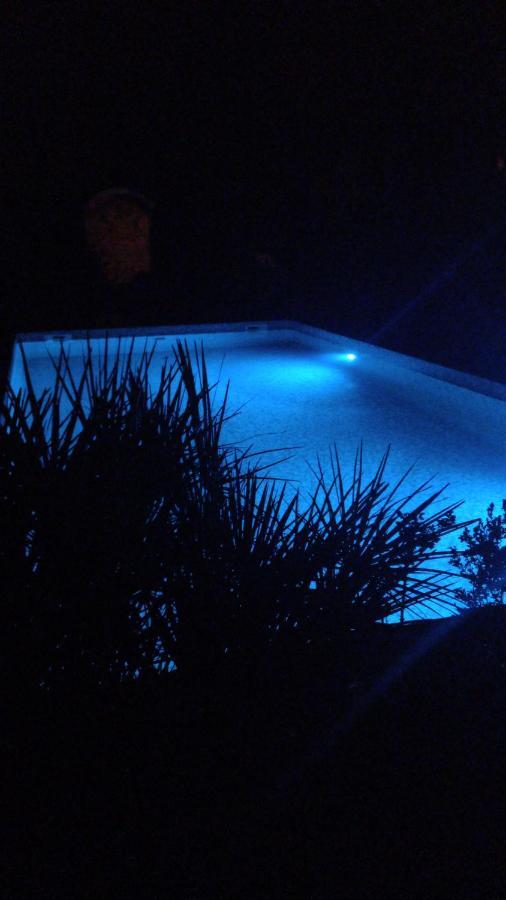La Roulotte A Juju Βίλα Le Bosc  Εξωτερικό φωτογραφία